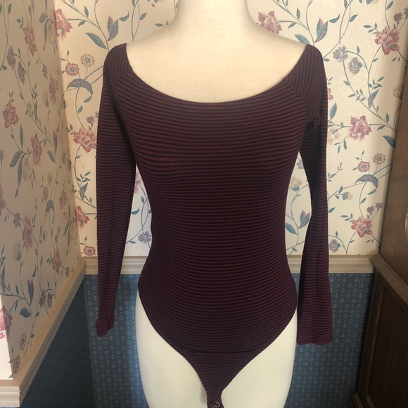 F21 | Off-the-shoulder Bodysuit - Picture 5 of 5